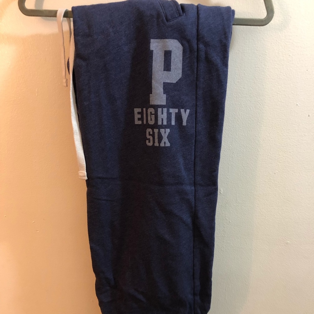 Size L - PINK sweatpants!